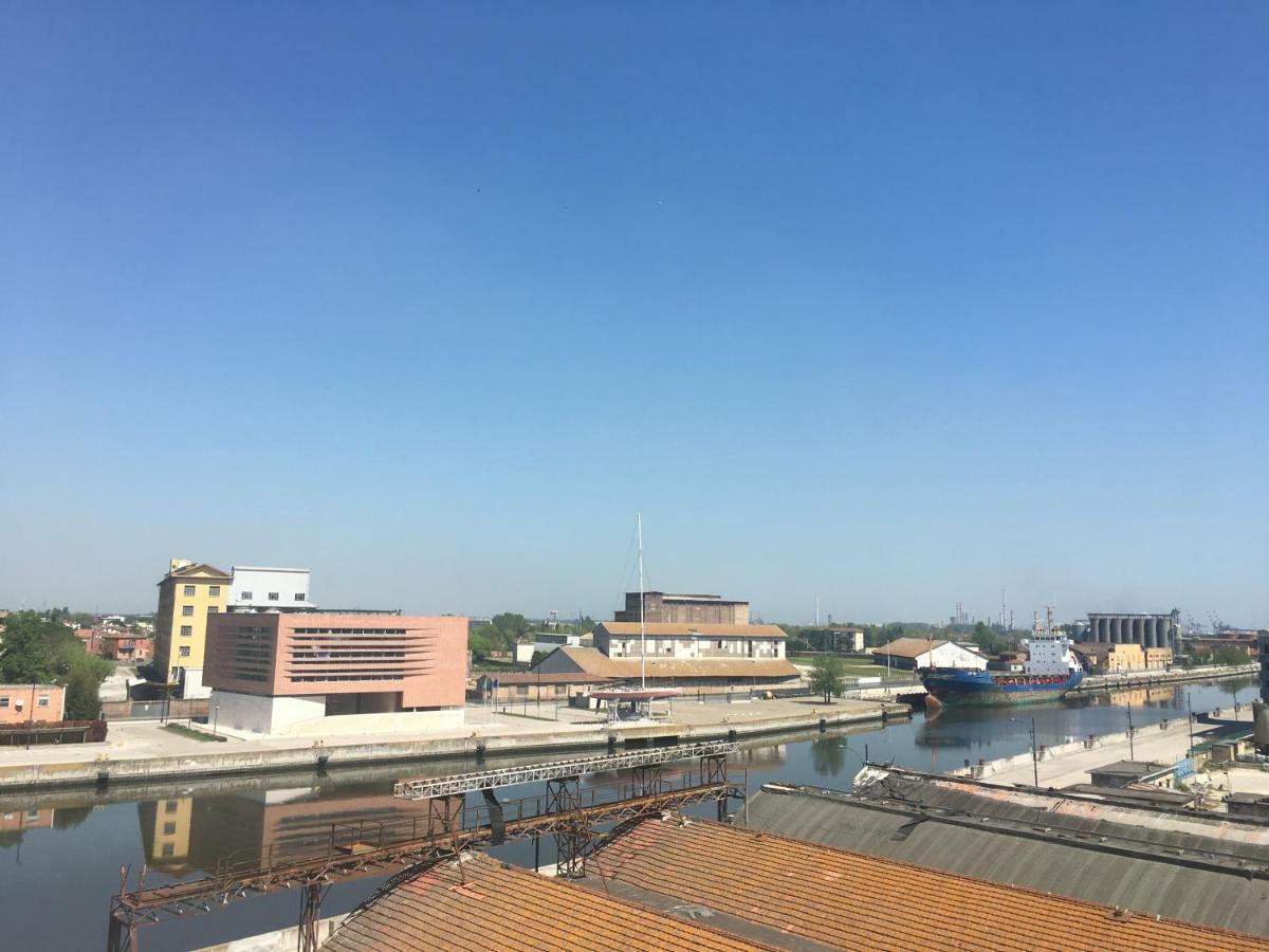 Attico Darsena Nuova Lägenhet Ravenna Exteriör bild